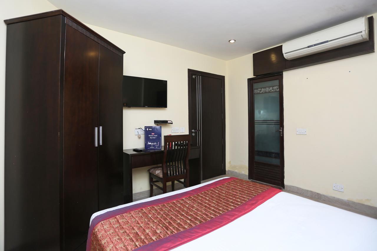 Oyo 714 Hotel De Plaza New Delhi Bagian luar foto